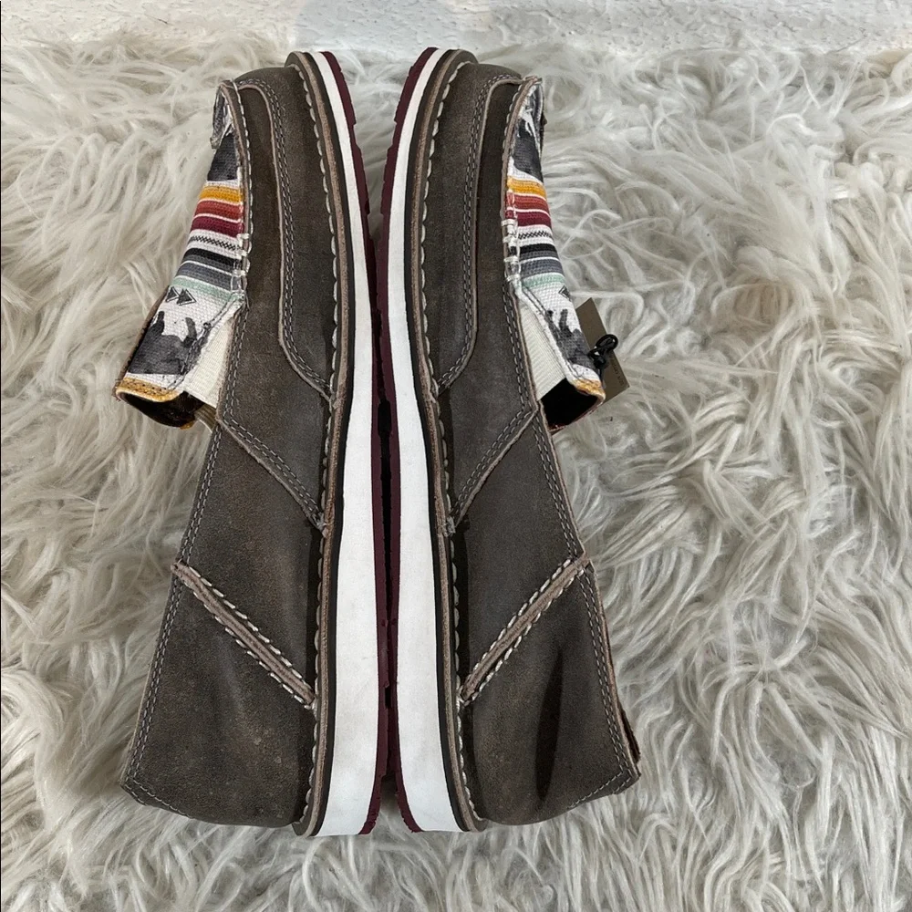 ARIAT BUFFALO PRINT CASUAL VAMP CRUISER SHOES SLIP ON- MOC TOE Size 8 NEW - Picture 8 of 12